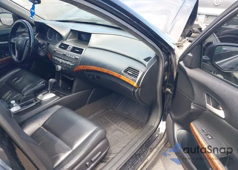 2012 Honda Accord 2.4 Ex-L из США, поврежденный, VIN 1HGCP2F82CA062484